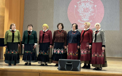 Lazdijų TAU ansamblis festivalyje „Jei daina širdy – esame jauni“
