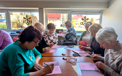 Lazdijų senjorams vyko seminaras, paremtas naujausiomis mokslo įžvalgomis apie žmogaus savijautą, mąstymą ir gyvenimo kokybę.